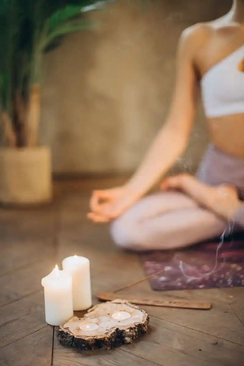 Méditation 10 minutes par jour bienfaits et guide débutant